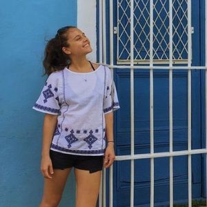 Vineyard Vines Embroidered Top